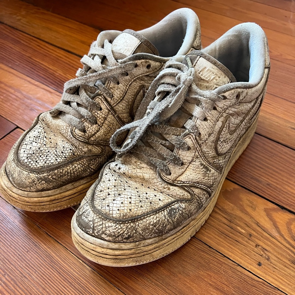 Nike Air Force 1 Snake Skin Sneakers White leather Women 9.5